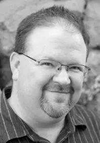 Retrato de  Kevin Hearne