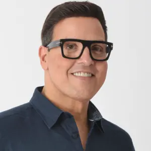 Retrato de Raúl González