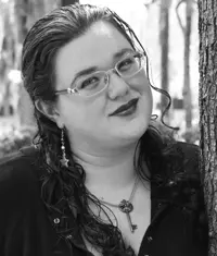 Retrato de Dot Hutchison