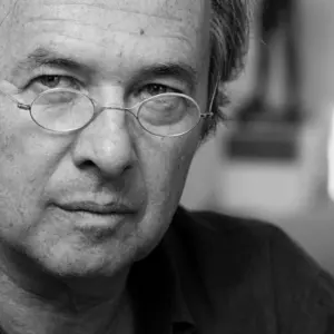 Retrato de Javier Moro