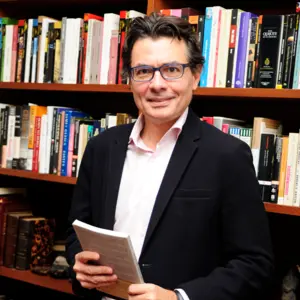 Retrato de Alejandro Gaviria