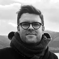 Retrato de Nate Cavalieri