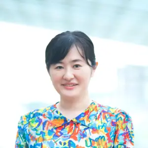 Retrato de  Asako Yuzuki