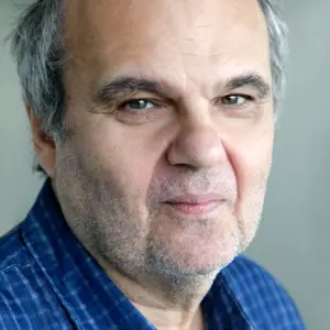 Retrato de  Stephen Desberg