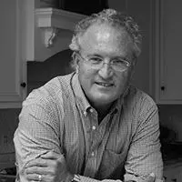 Retrato de  Mark Bowden