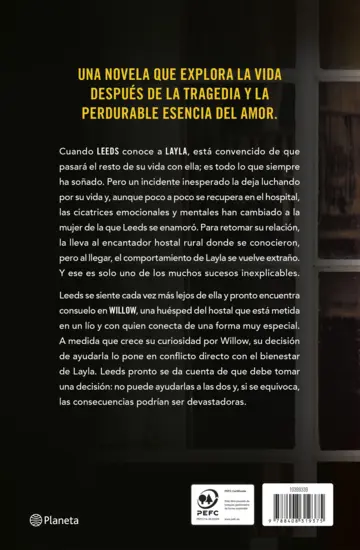 Contraportada Layla