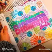 Portada Barbie. ¡Todo es posible! Libro oficial para colorear 3