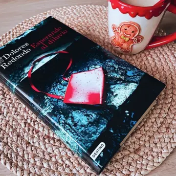 Imagen extra Esperando al diluvio 3