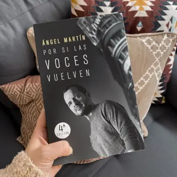 Imagen extra Por si las voces vuelven 3