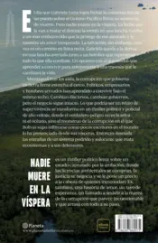 Miniatura contraportada Nadie muere en la víspera