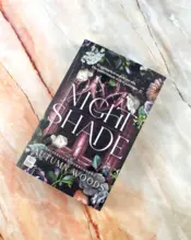 Portada Universidad Sorrowsong 1. Nightshade 0