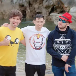 Retrato de Mikecrack, El Trollino y Timba Vk